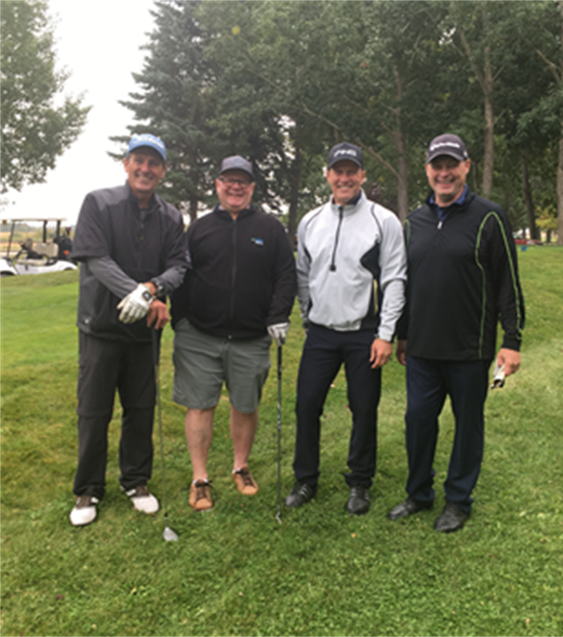 alumni-golfers-tall-pic